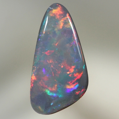 SOLID SEMI BLACK OPAL Full of bright crisp fire